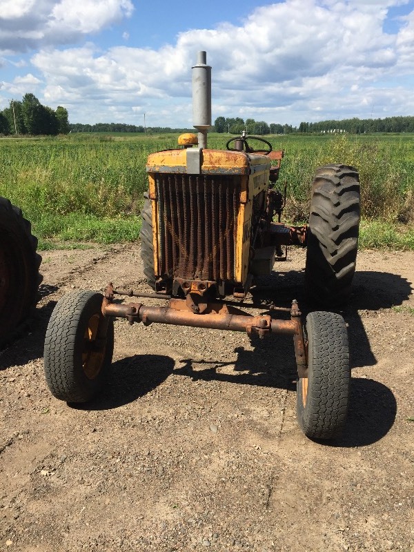 lot 17 image: M602 MOLINE