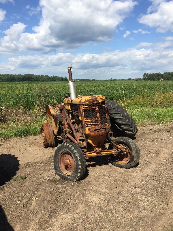 lot 18 image: UTS MOLINE