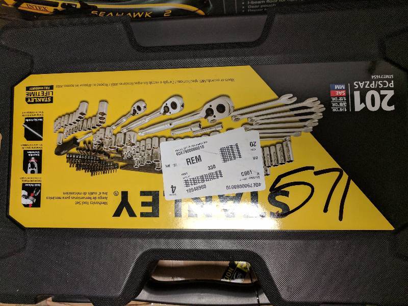 lot 571 image: Stanley 201-pc. Mechanics Tool Set
