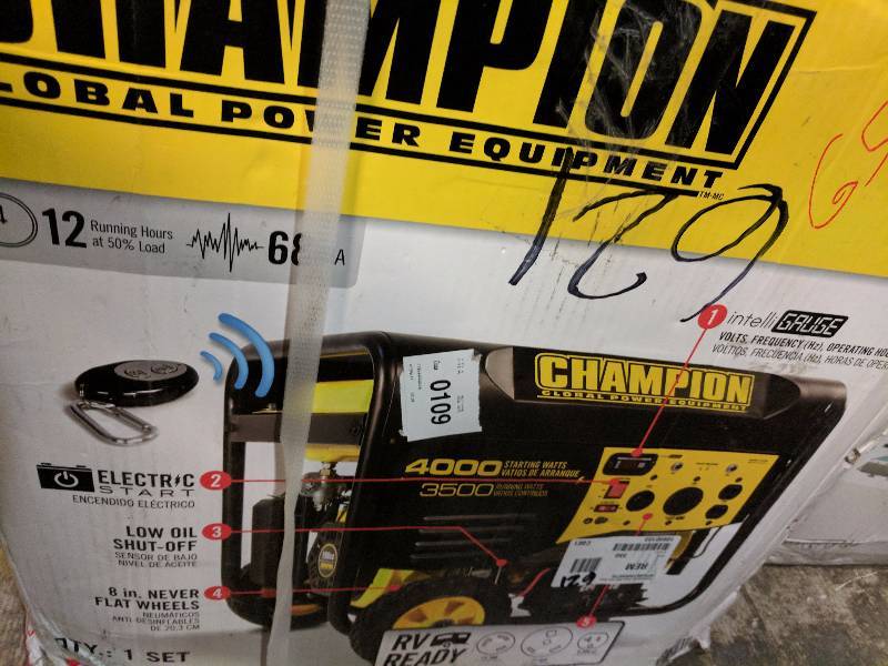 lot 621 image: Champion Power 4000 Peak3500 Running Watts Generator with Remote Start