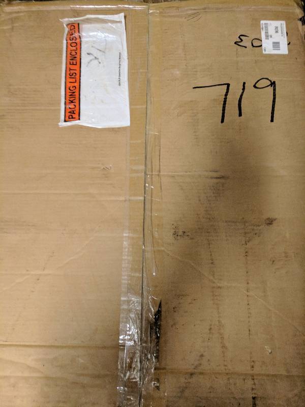 lot 719 image: Chefs Mark 36,000 Btu 4-Burner Gas Grill