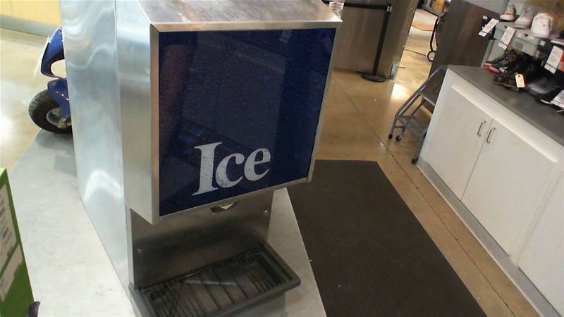 lot 500 image: Servend International Ice Dispenser Model M-90