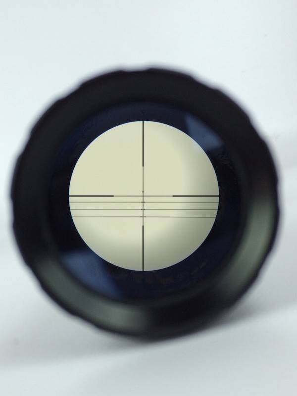 lot 108 image: New Horton 1101000 4x32 Mult-A-Range Multi Reticle Crossbow Scope Black