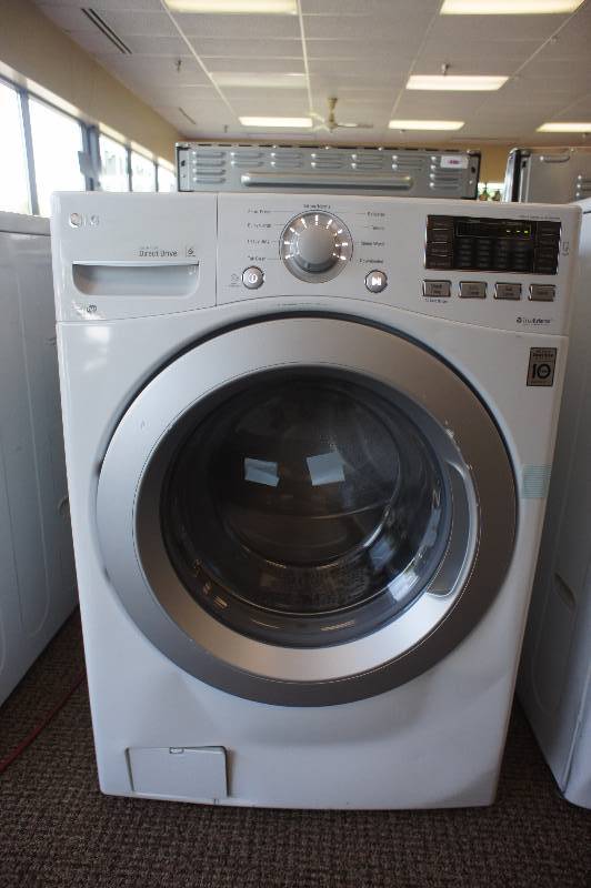lot 4 image: New - Scratch & Dent LG Model # (WM3270CW) - Front-Loading Washer - White COLOR -Tested Works - MSRP $ 1199.99