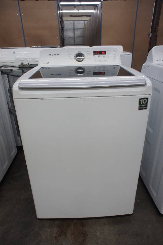 lot 7 image: Scratch and Dent - Samsung Model # (WA422PRHDWR) Top-Loading Washer - 4.2 cu ft - White Color - Tested Works - MSRP $899.99