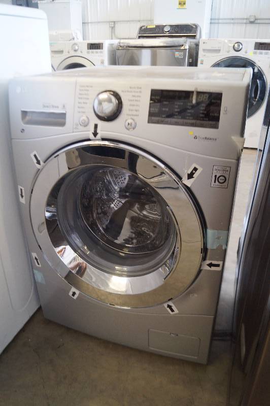 LG WasherDryer Combo