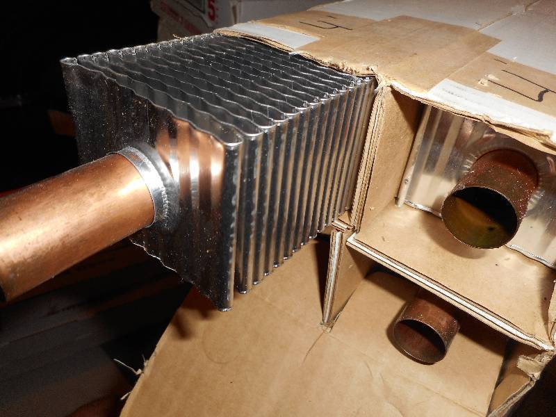 Argo hot water baseboard element copper
