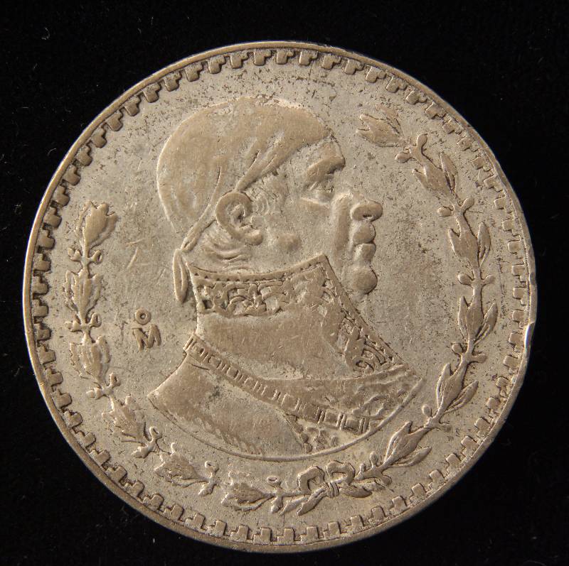 lot 176 image: 1960 MEXICO ESTADOS ONE PESO (16 GRAMS 10% SILVER)