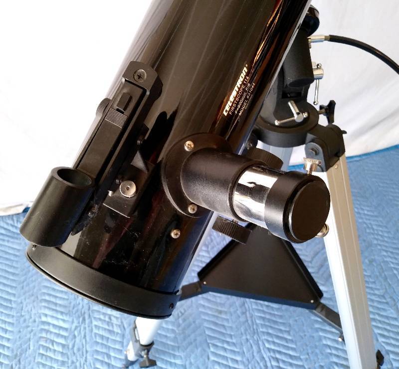 CELESTRON TELESCOPE Model 31044 FIRSTSCOPE 114 EQ 4.5" NEWTONIAN