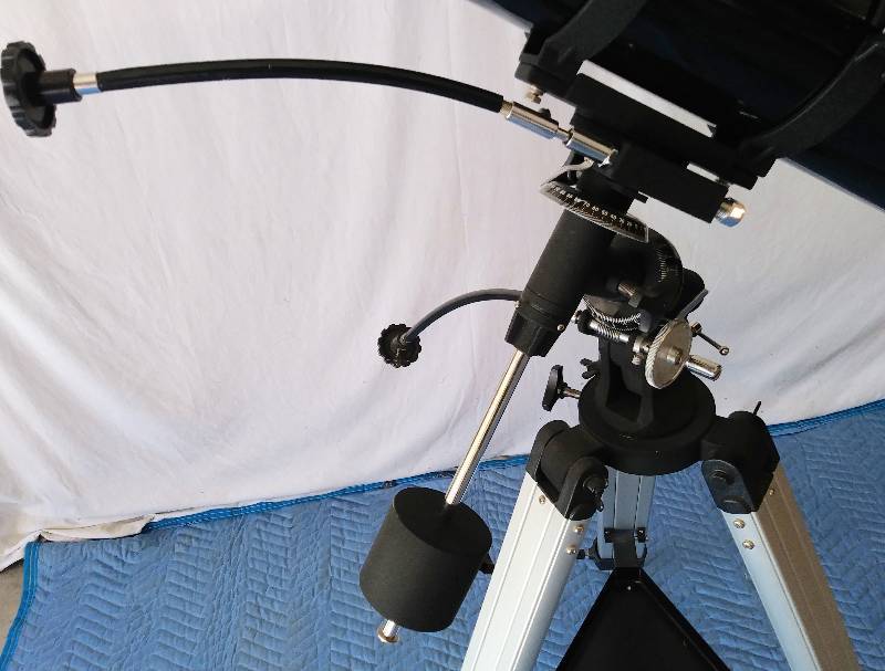 CELESTRON TELESCOPE Model 31044 FIRSTSCOPE 114 EQ 4.5" NEWTONIAN