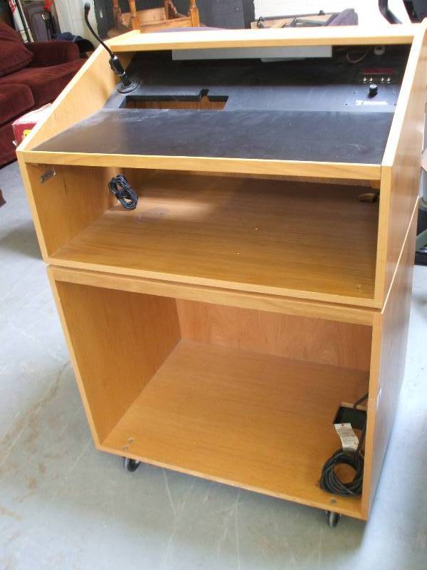 LECTERN