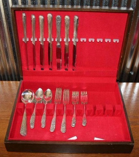 Silverware Set