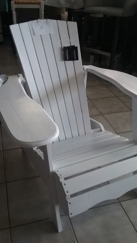 Safavieh  Adirondack Chair