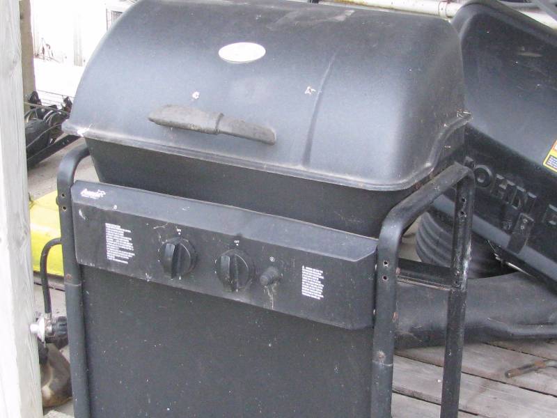 lot 10 image: Aussie Gas Grill