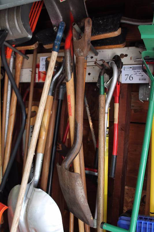 lot 77 image: Snow Shovels, Shovels, Brooms, Hoes, Bolt Cutters, And More