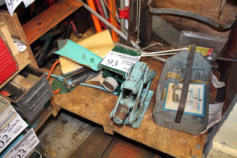 lot 93 image: Scissor Floor Jacks, Caulk Gun, And More