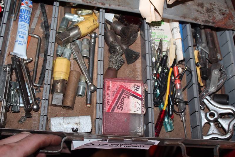 lot 95 image: Tool Box