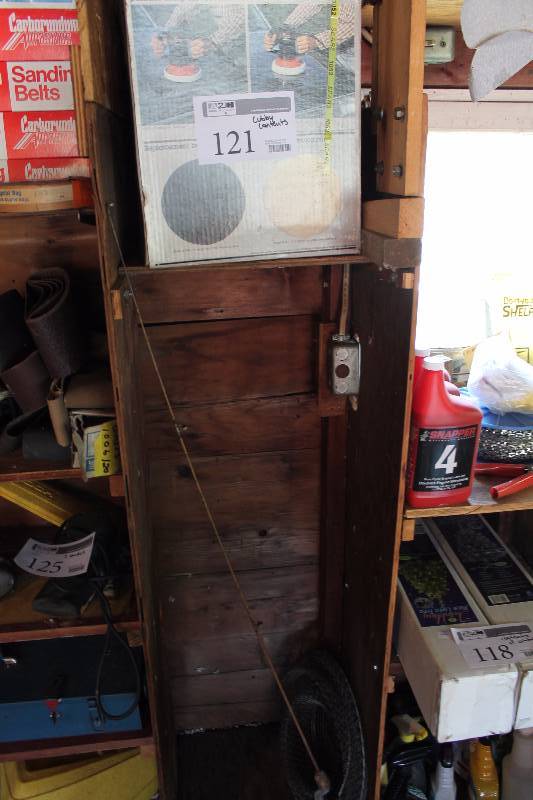 lot 121 image: Craftsman Orbital Buffer, Fish Nets, And More