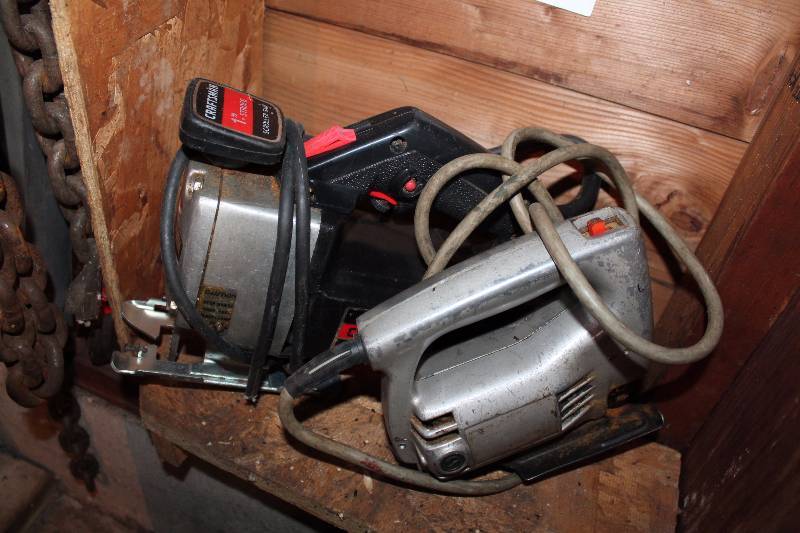 lot 132 image: Craftsman Auto-Scroller Saw, Jig Saw