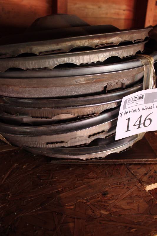 lot 146 image: Lot of (8) Various Model Car Hub Caps