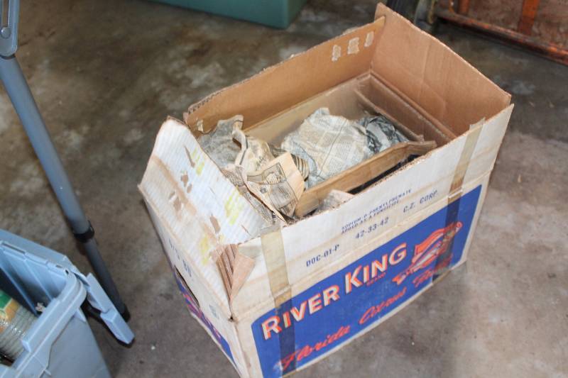 lot 43 image: Box Lot of Glasses, Mugs