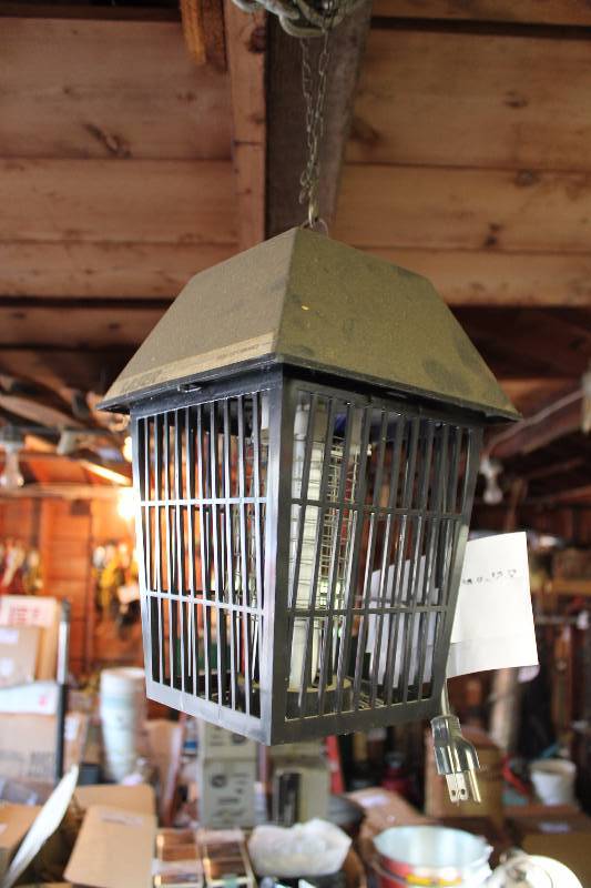 lot 219 image: Laser Bug Zapper