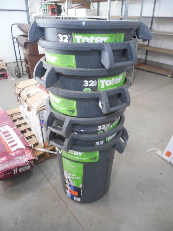 lot 23 image: (3) Toter 32 Gal. Gray Round Trash Can