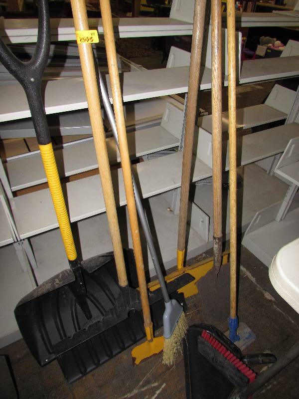SHOVELS