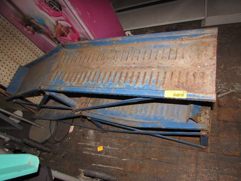 CAR RAMPS