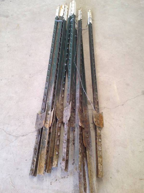 lot 60 image: 10 - 5 T post