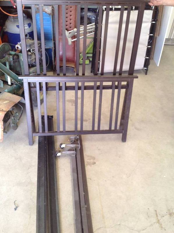 lot 61 image: Twin bed