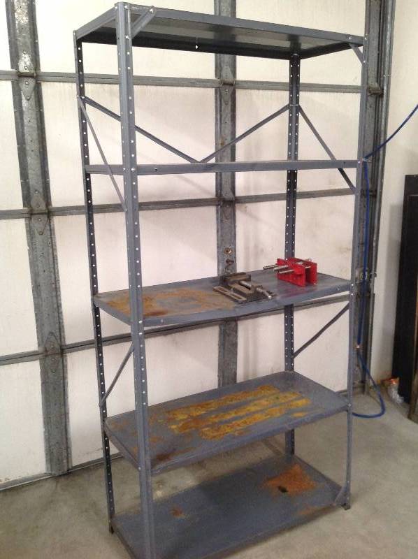 lot 77 image: Metal shelving with 2 vises