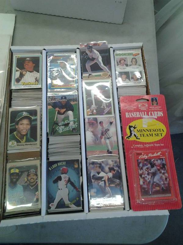 3,000 Baseball Cards