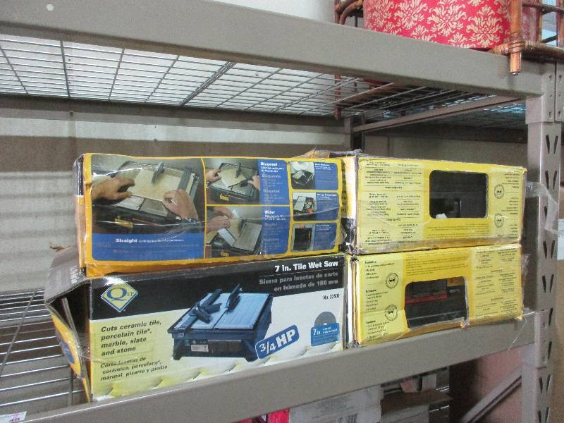 Tile saws