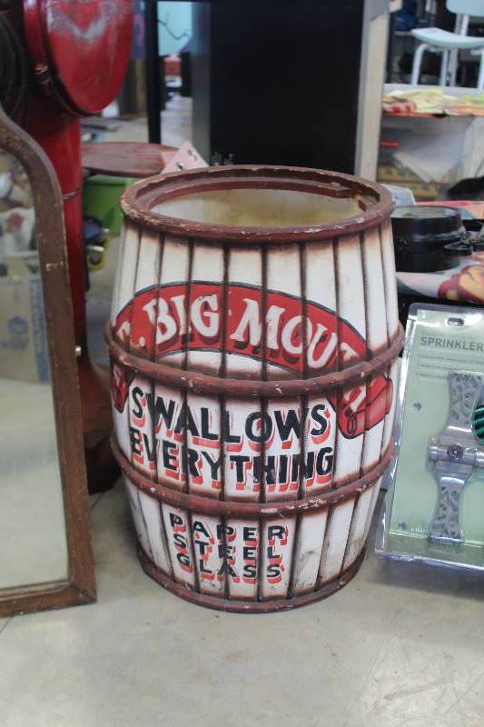 lot 5 image: Big Mouth Wood Barrel
