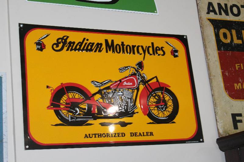 lot 48 image: Indian Motorcycles Metal Sign