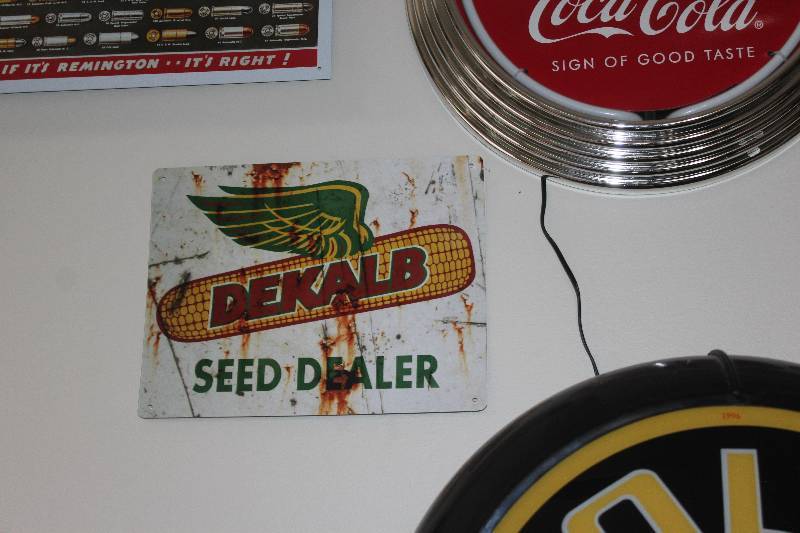lot 100 image: Dekalb Seed Dealer Metal Sign