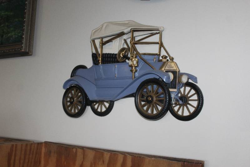 lot 112 image: Old Ford Car Plastic Wall Art