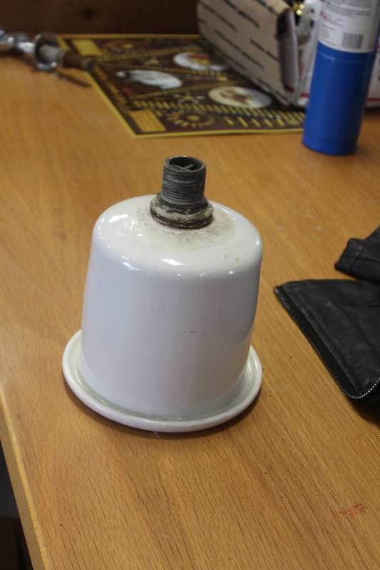 lot 147 image: Ceramic Sink