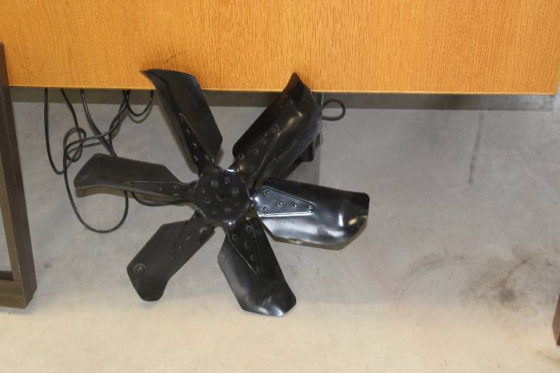 lot 148 image: Metal Propeller