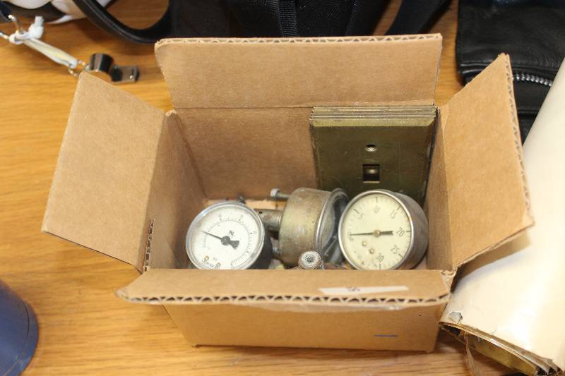 lot 158 image: Lot of (10) Pressure Gauges, Light Switch Plates