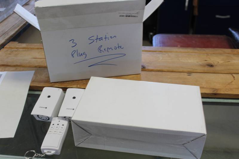 lot 221 image: Lot of (2) 3-Station Plug Remotes