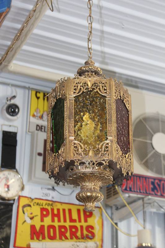 lot 277 image: YellowRedGreen Gold Chandelier