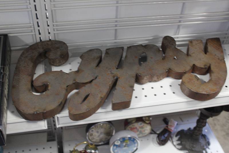 lot 229 image: Gypsy Wood Sign