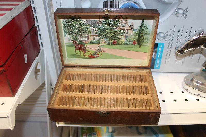 lot 243 image: Eyeglass Lens Sample Box