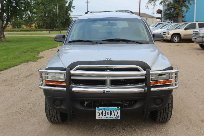 lot 1733 image: 2003 Dodge Durango Sport