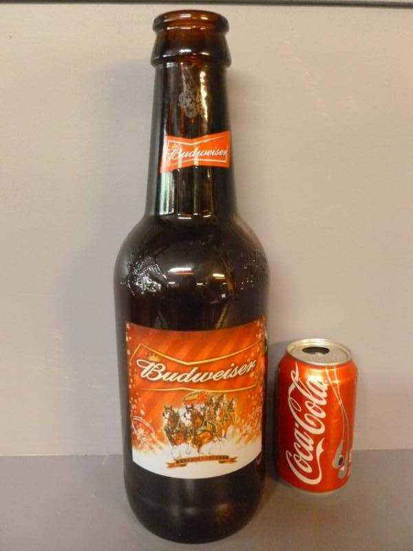 lot 9 image: Beer Collectible