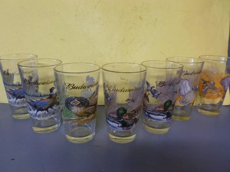 lot 14 image: Beer Glasses