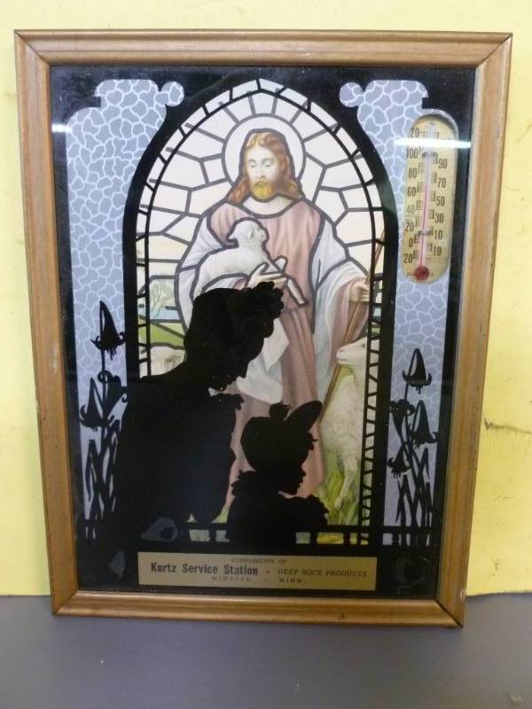 lot 22 image: Vintage Silhouette Picture