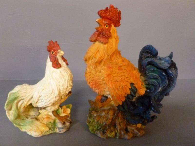 lot 38 image: Chicken Decoration